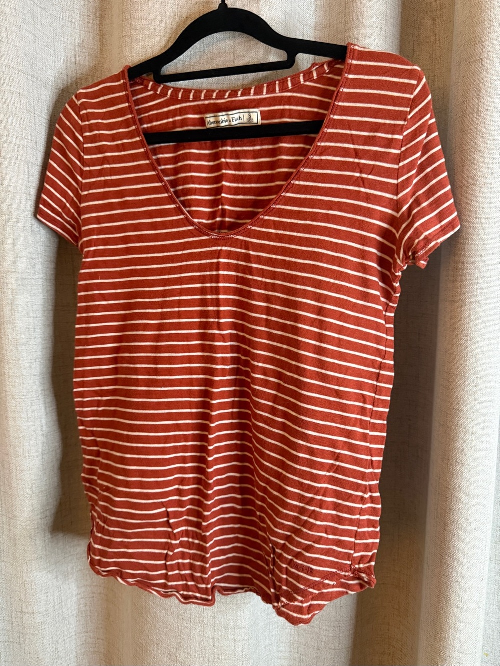 Abercrombie & Fitch Rust and White Striped Scoop V-Neck Tee